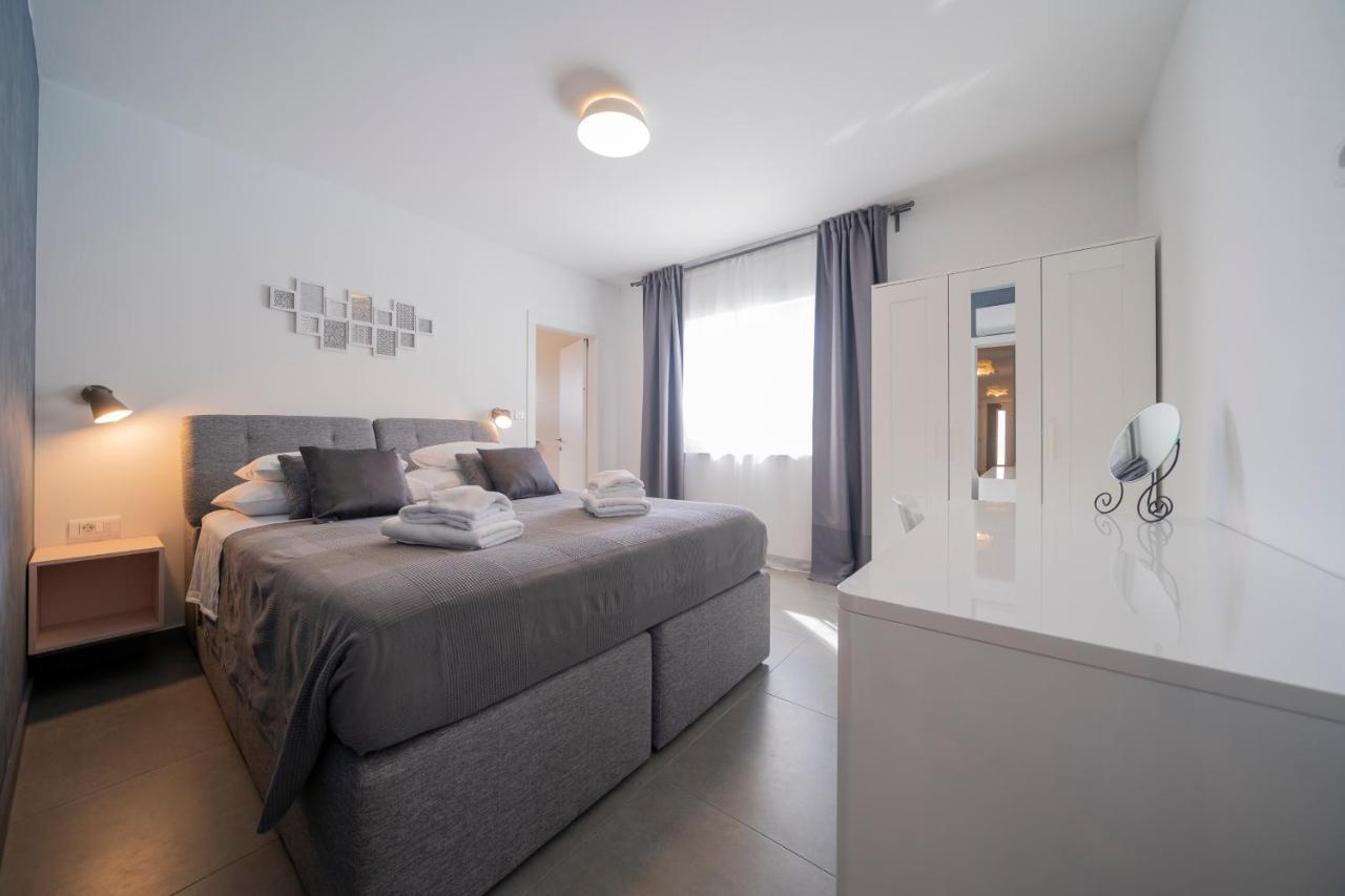 Brisevo Villa Dreams מראה חיצוני תמונה