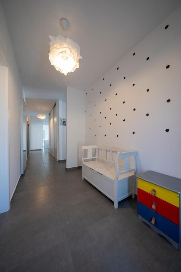 Brisevo Villa Dreams מראה חיצוני תמונה